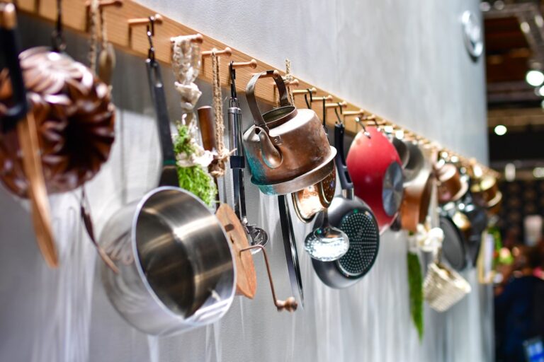 How to Choose the Right Kitchen Accessories for You